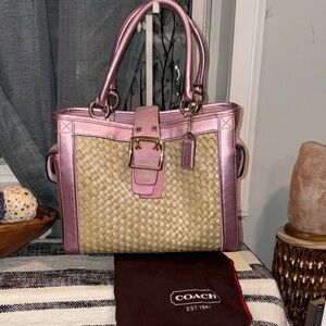 COACH Rare vintage straw and pink leather tote bag woven satchel.